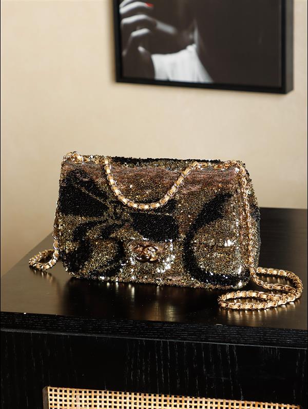 2026131214250452 900